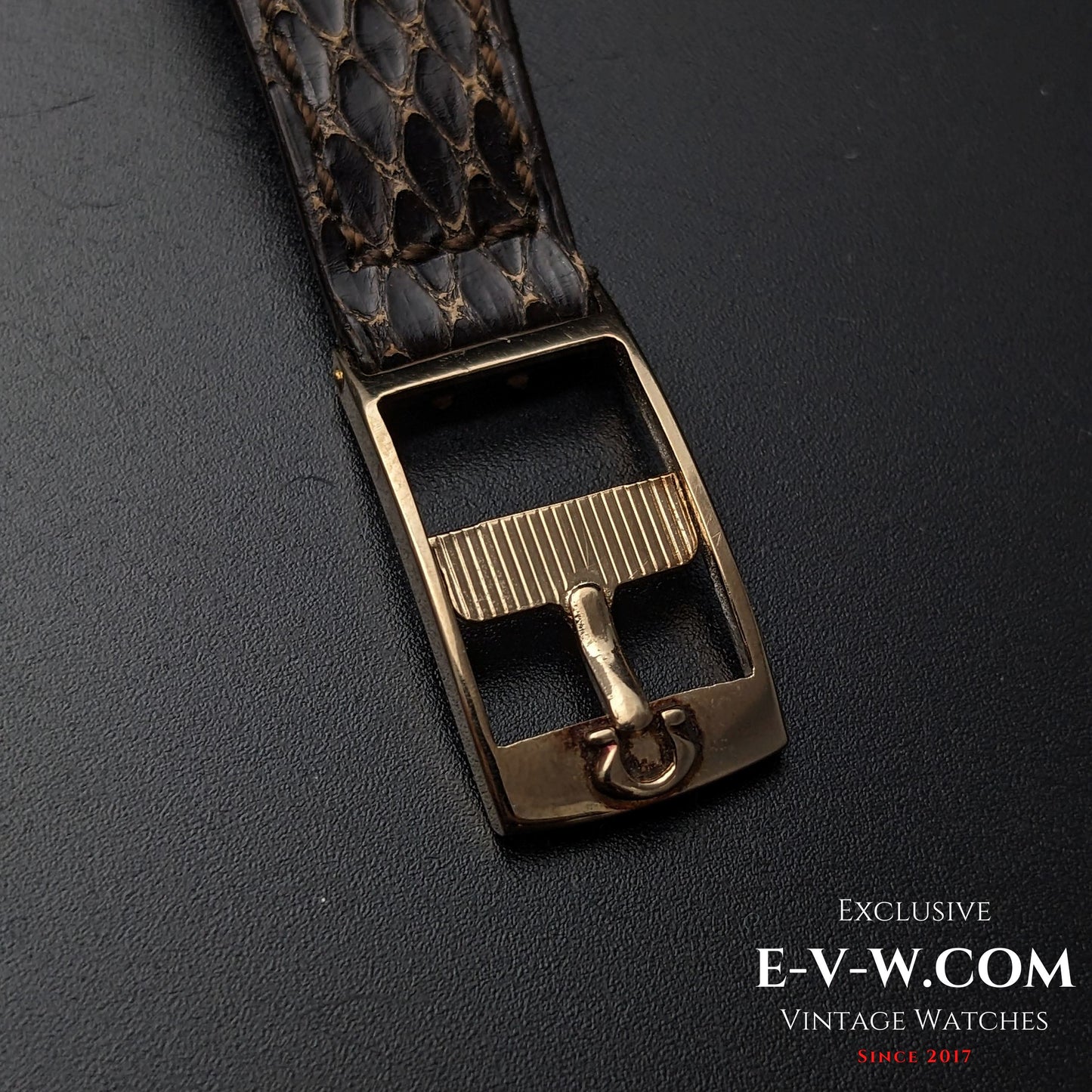 54 Years Old Vintage Omega DE VILLE Lady / Gold / Cal. 485 / Vintage 1971