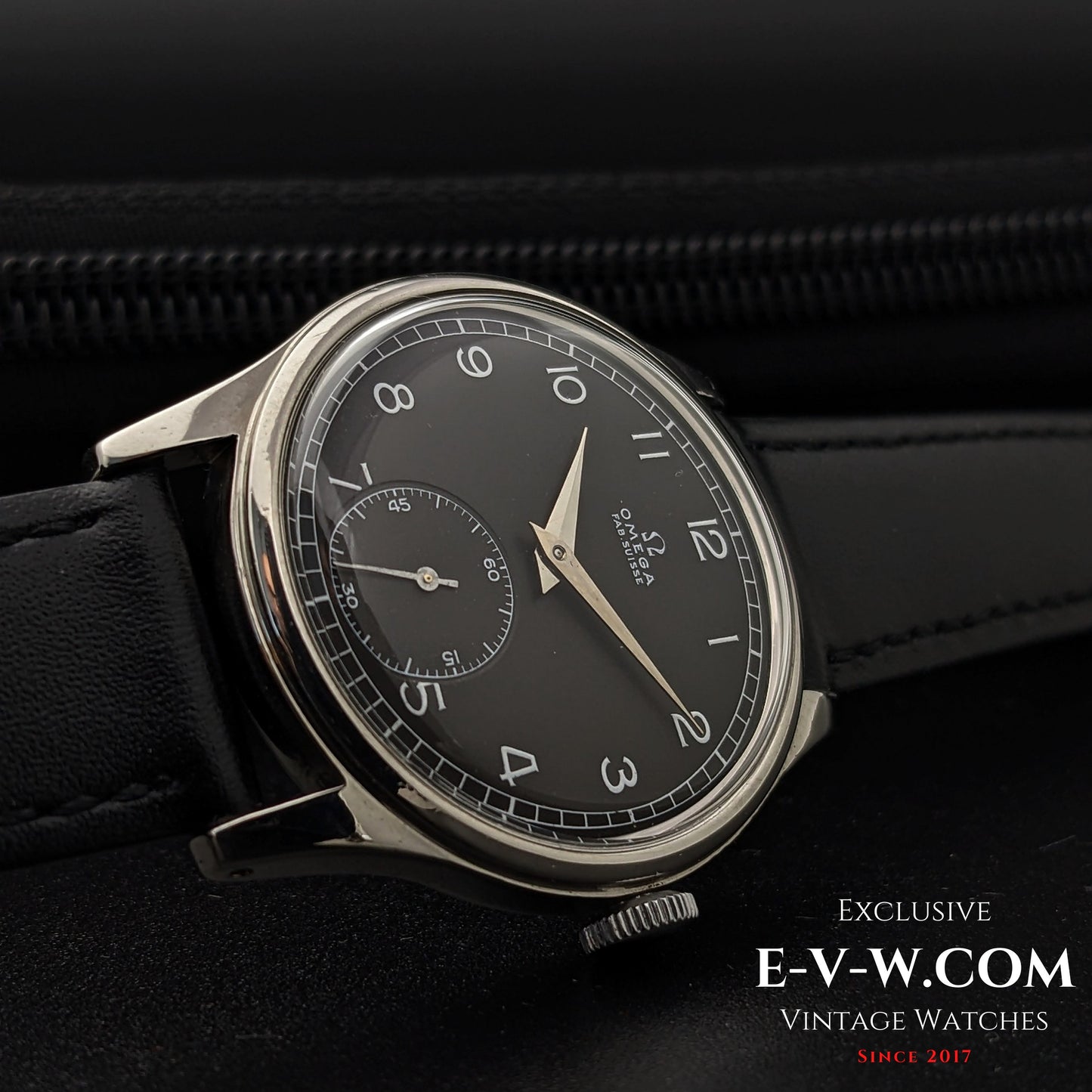 80 Years Old Vintage Omega SUVERAN WWII Ref. 2400-7 / Cal. 30T2PC Vintage 1944