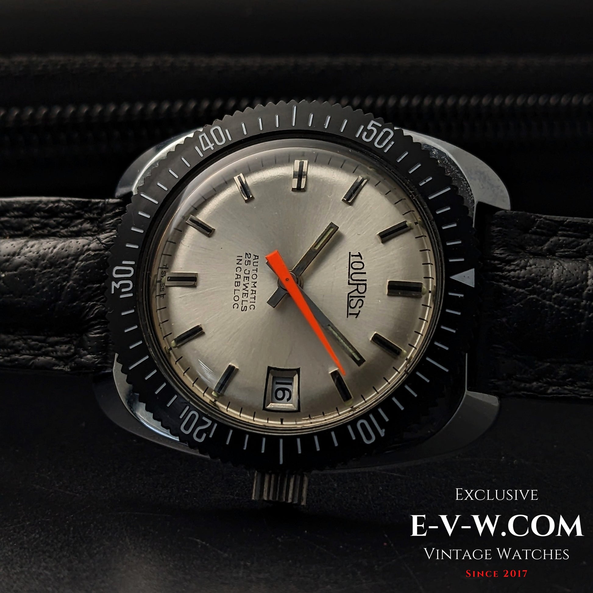 55 Years Old Vintage Tourist NOS Automatic / Diver / 25 Jewels / Cal. 2728 / Vintage 1970