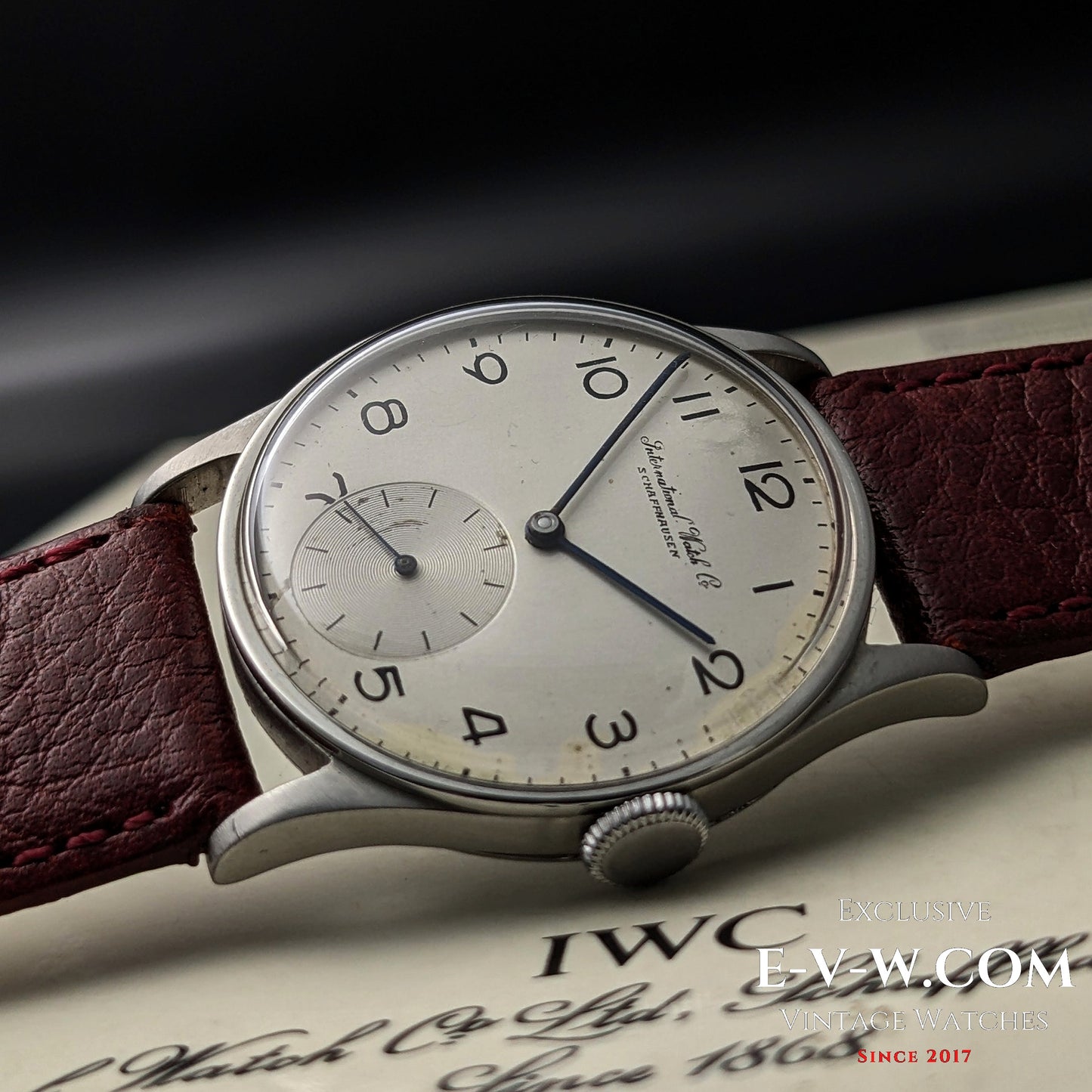 87 Years Old Vintage IWC Schaffhausen Early civilian dress watch | Cal. 83 | Vintage 1938 / Serviced