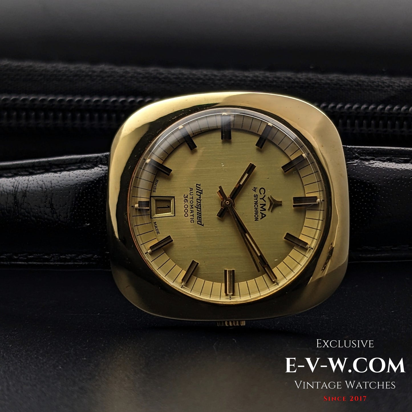 54 Years Old Vintage CYMA by SYNCHRON ultraspeed AUTOMATIC 36000 / Cal. 72 / Vintage 1970s