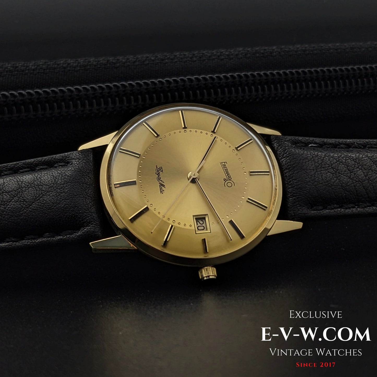 50 Years Old Vintage Eberhard & Co Royal Matic Automatic / 18K Gold / Cal. 2677 / Vintage 1970s