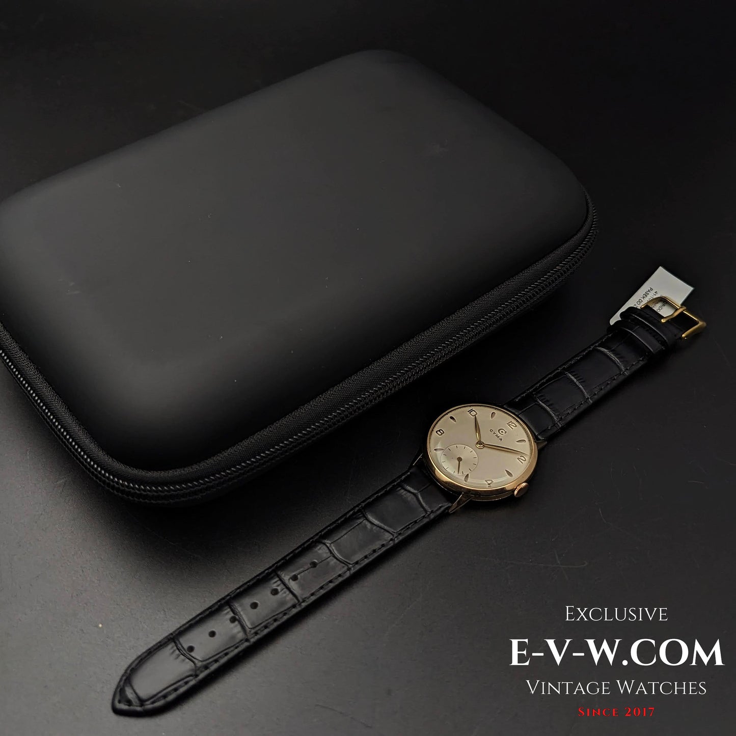 74 Years Old Vintage Cyma Jumbo 18k Gold / Cal. 586 / Vintage 1950