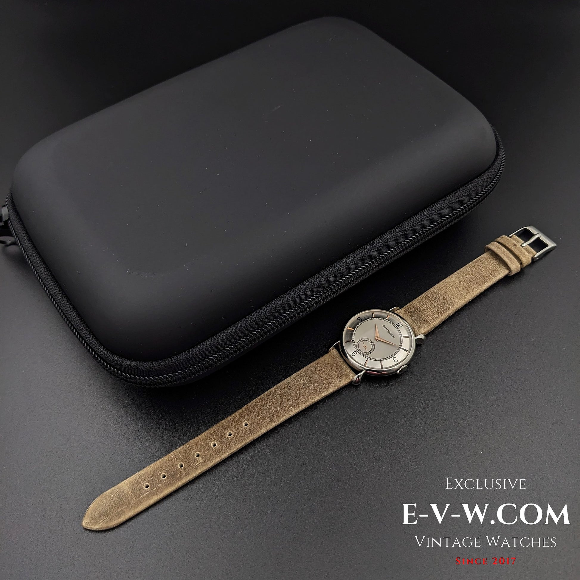 84 Vintage Jaeger LeCoultre tear-drop lugs / Cal. 428/2 Vintage 1940