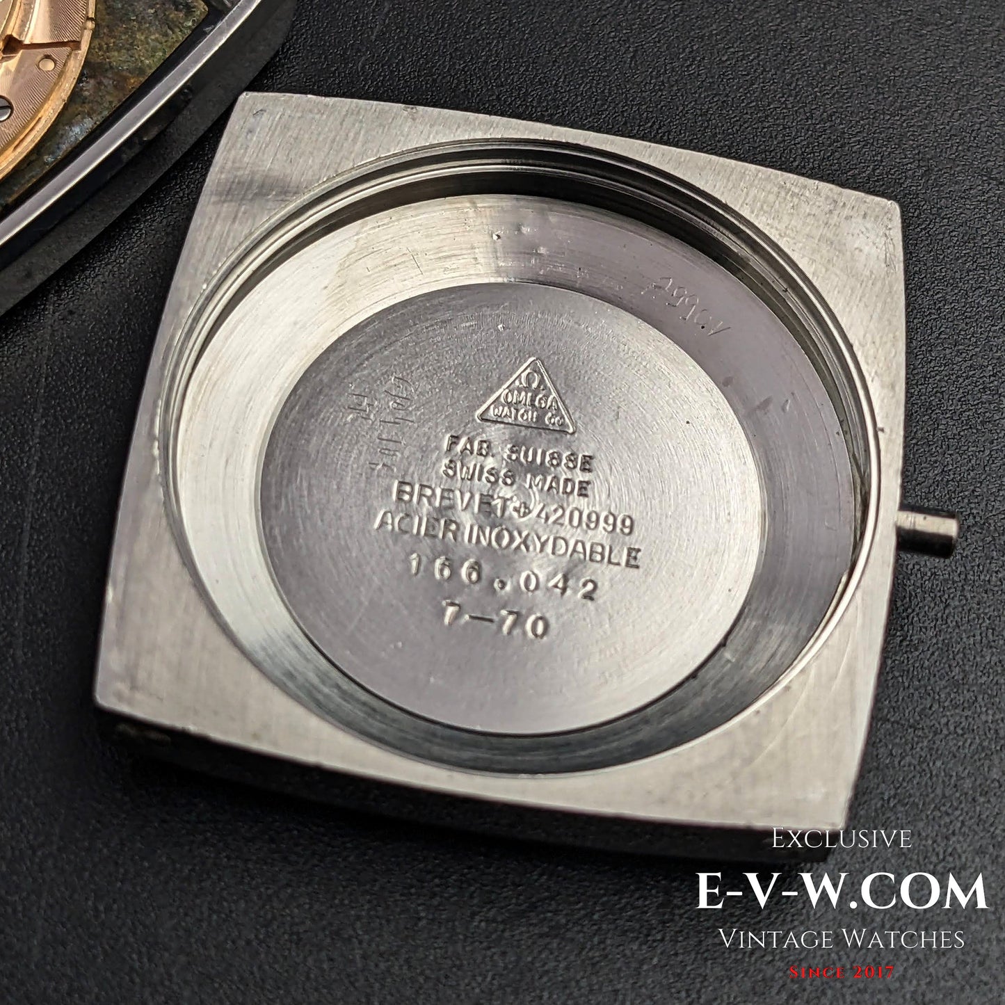 e-v-w.com 54 Years Old Vintage Omega Automatic Seamaster  / Ref. 166042 / Cal. 565 / Vintage  1969