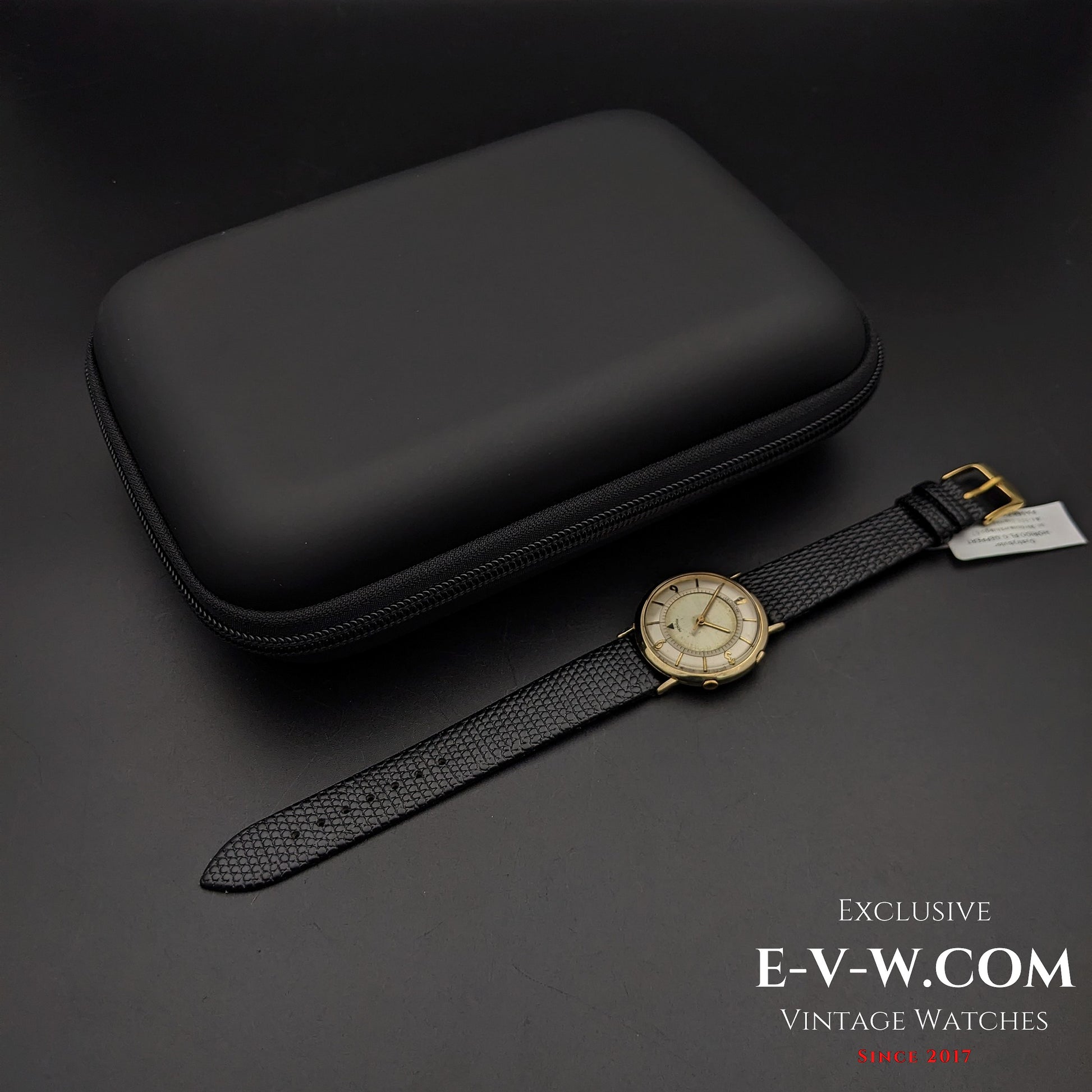 74 Vintage Jaeger-LeCoultre Memovox Alarm Ref. 3024 / Cal. 814 Vintage 1950