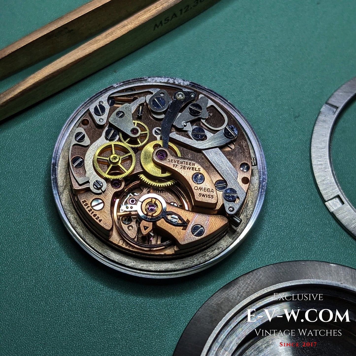 56 Years Old Vintage Omega CHRONOSTOP UFO / Ref. 146012 / Cal. 920 / Vintage 1969 / Serviced