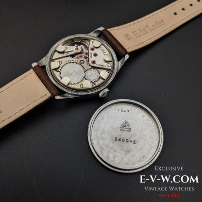 80 Vintage Omega WW II Ref. 2400-1 / Cal. 30T2 PC Vintage 1944