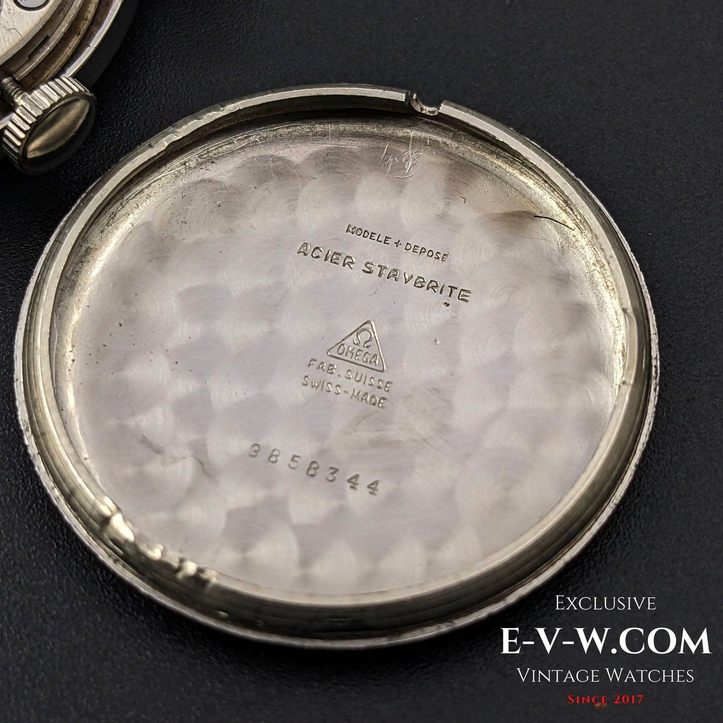 81 Years Old Vintage Omega Salomon / Rare Pontifex Hands / Cal. 30T2 / Vintage 1943