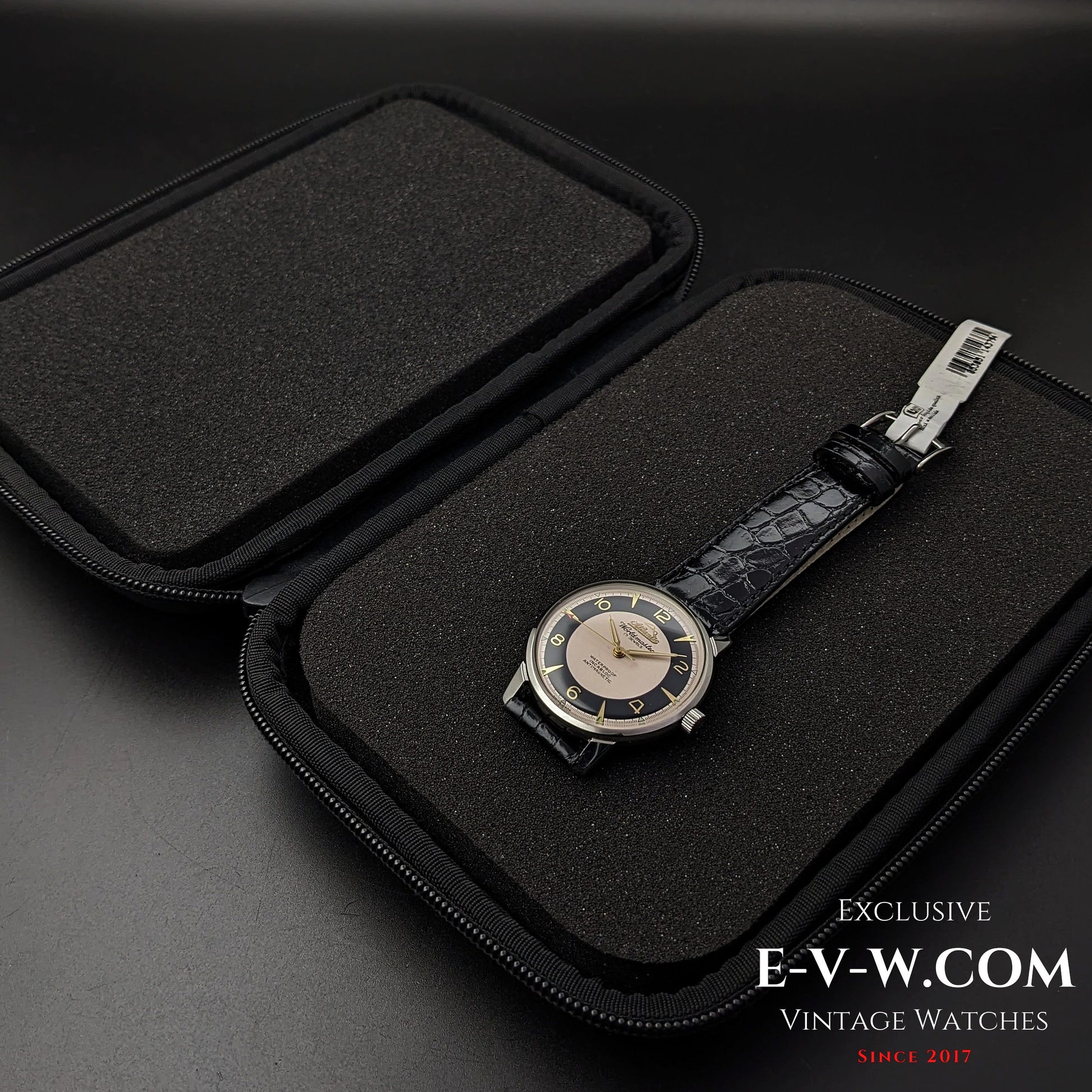 50 Years Old Vintage Atlantic Worldmaster Jumbo Two tone Bull's Eye Dial / Cal. 1100 / Vintage 1970s