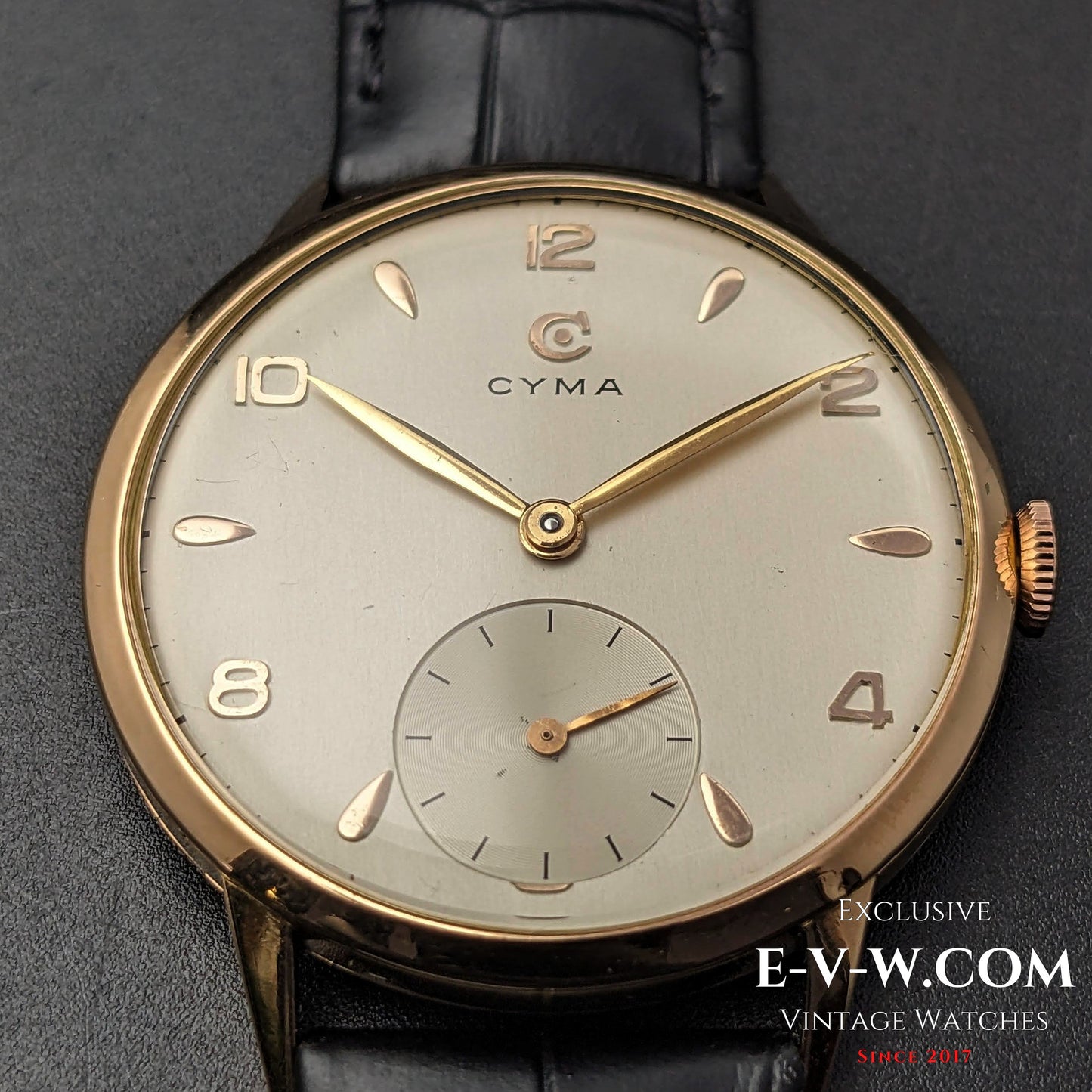74 Years Old Vintage Cyma Jumbo 18k Gold / Cal. 586 / Vintage 1950