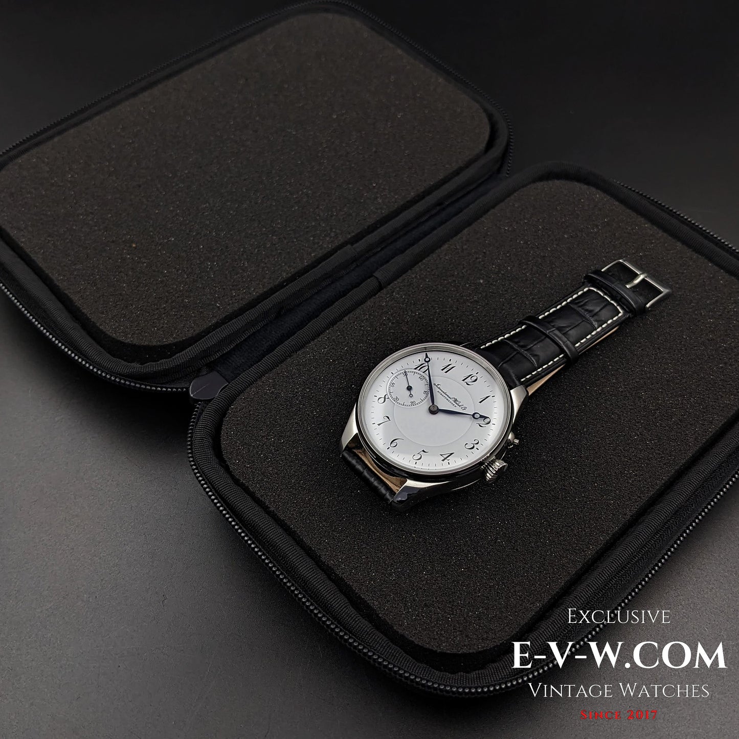 106 Years Old Antique IWC Schaffhausen Pocket Watch Movement / Cal. 52 / Antique 1918