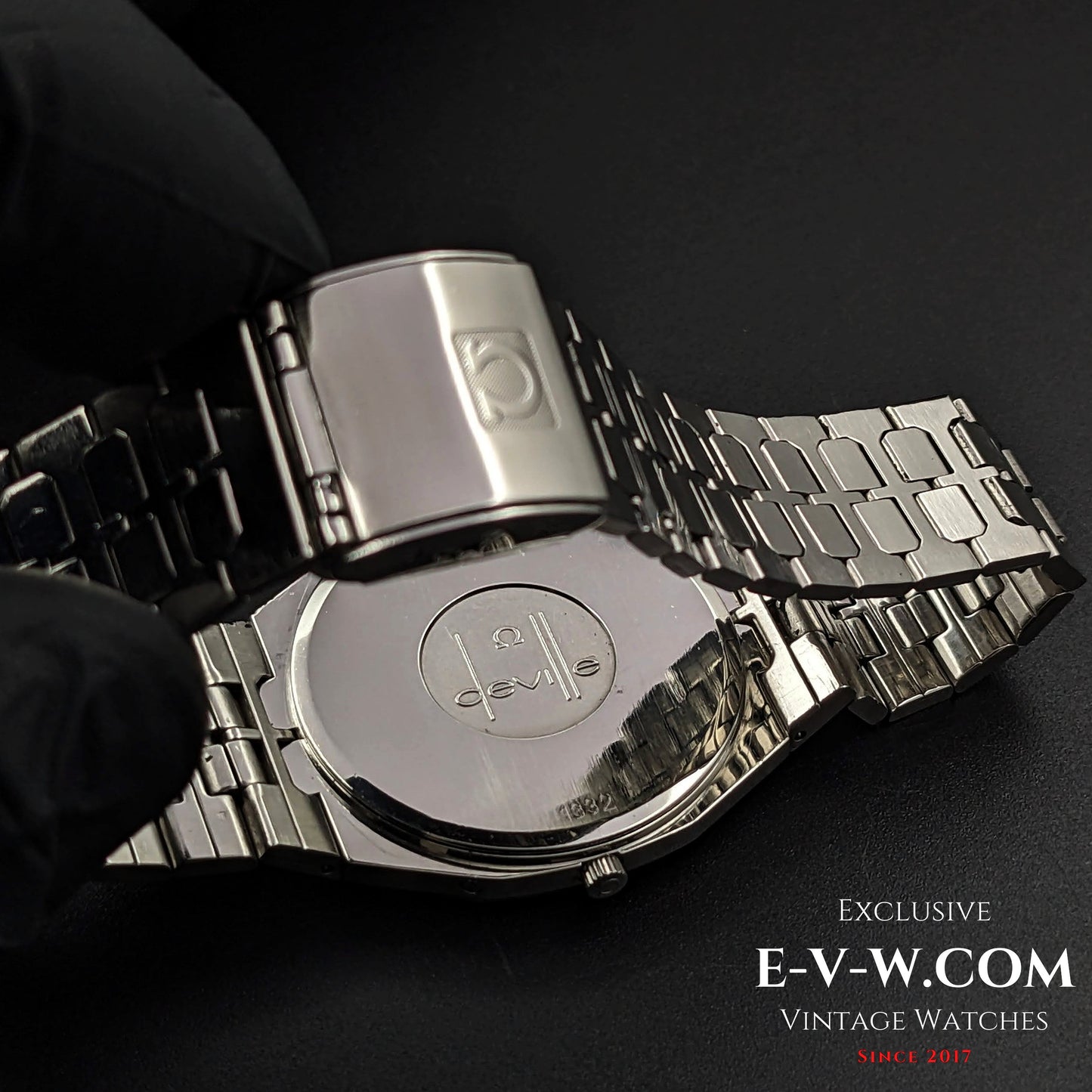 Omega DeVille Quartz / Two-tone dial / Cal. 1332 / Vintage 1979