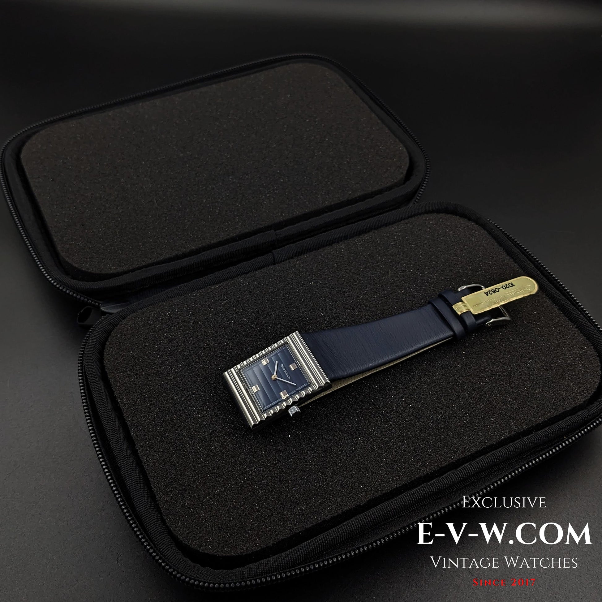 Vintage Jaeger-LeCoultre Square Art Deco / Square / Tank Ref 2374-3 / Cal. K818 / Vintage 1960s