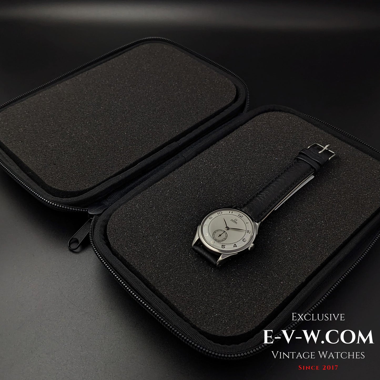 79 Years Old Vintage WWII Omega Automatic Bumper / Ref 2374-3 / Rare caliber 30.10 R.A PC mechnizm designed by Cherles Perregaux / Vintage 1944