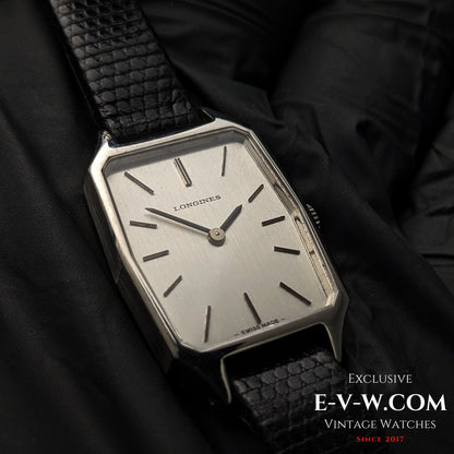 50 Years Old Vintage Longines Lady / Unworn NOS / Ref. 4066-1 / Cal. 5602 / Vintage 1975