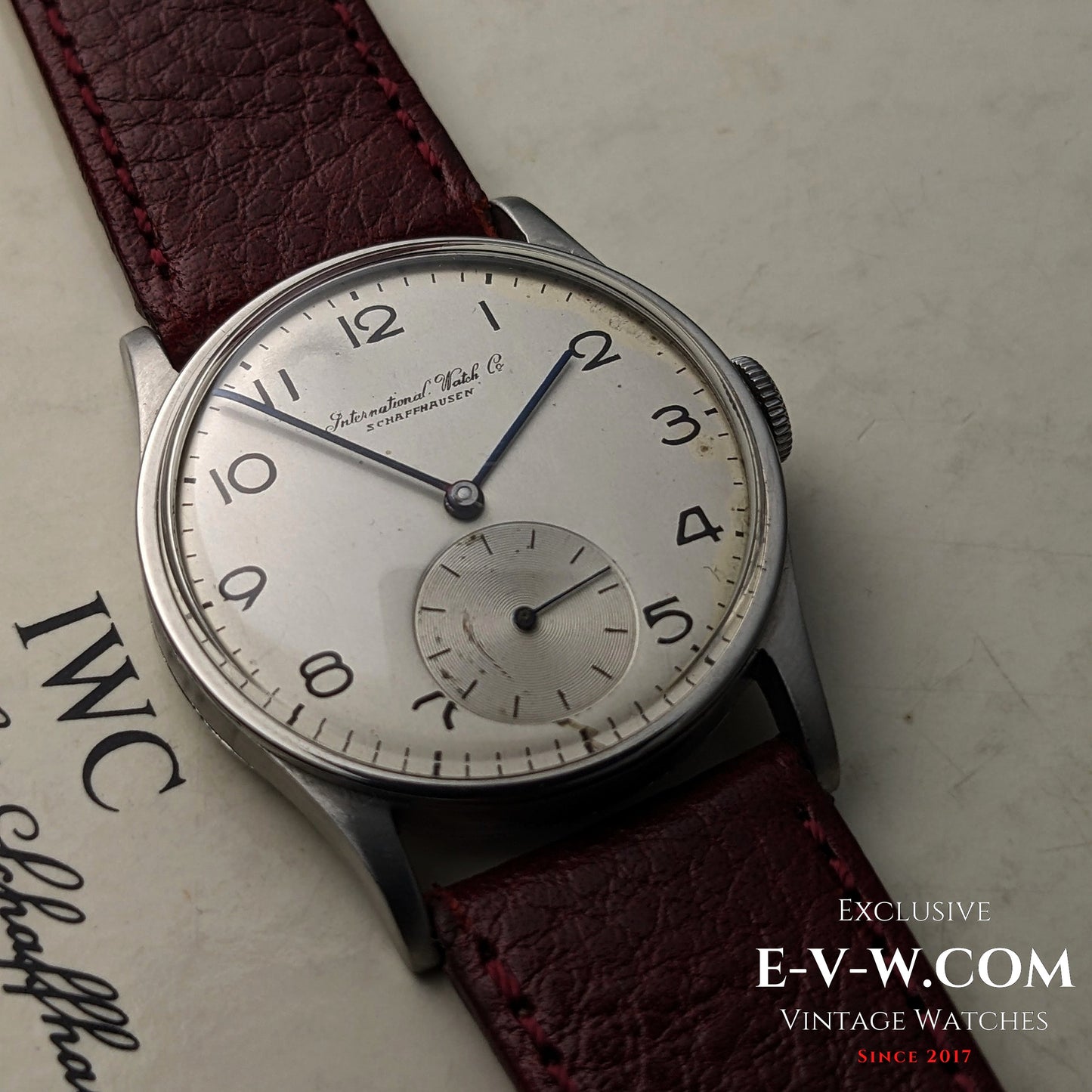 87 Years Old Vintage IWC Schaffhausen Early civilian dress watch | Cal. 83 | Vintage 1938 / Serviced