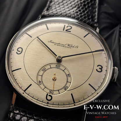 84 Years Old Vintage IWC SCHAFFHAUSEN / Cal. 83 / Vintage 1939