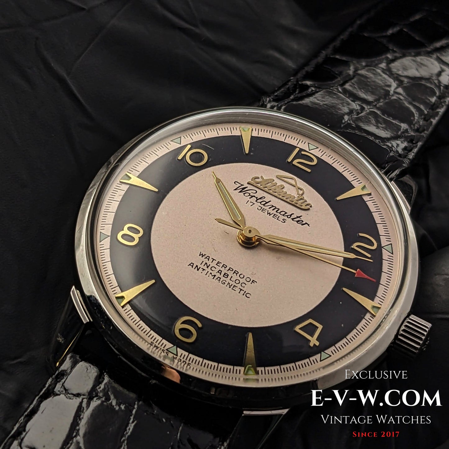 50 Years Old Vintage Atlantic Worldmaster Jumbo Two tone Bull's Eye Dial / Cal. 1100 / Vintage 1970s