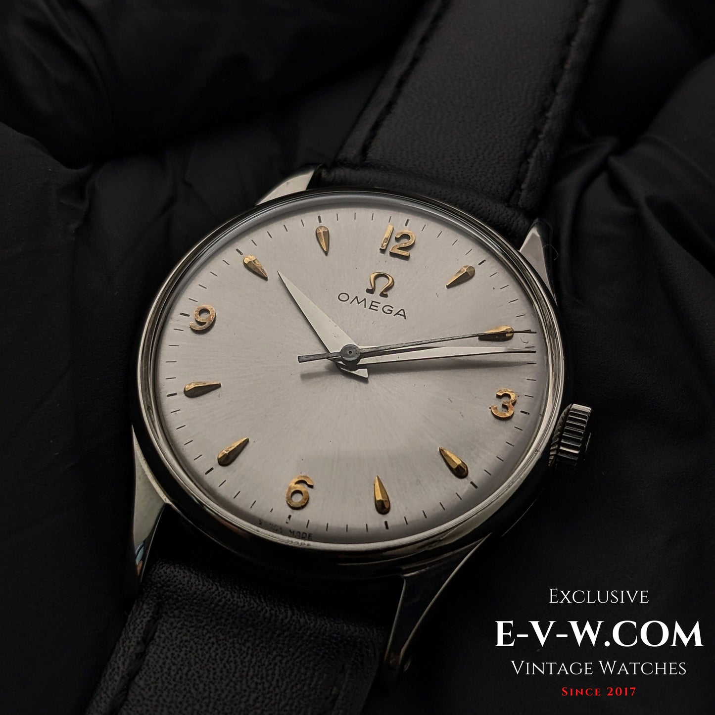 77 Years Old Vintage Omega Classic Ref. 2391-11 / Cal. 283 (30T2 family) / Vintage 1947