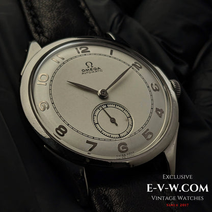 79 Years Old Vintage WWII Omega Automatic Bumper / Ref 2374-3 / Rare caliber 30.10 R.A PC mechnizm designed by Cherles Perregaux / Vintage 1944