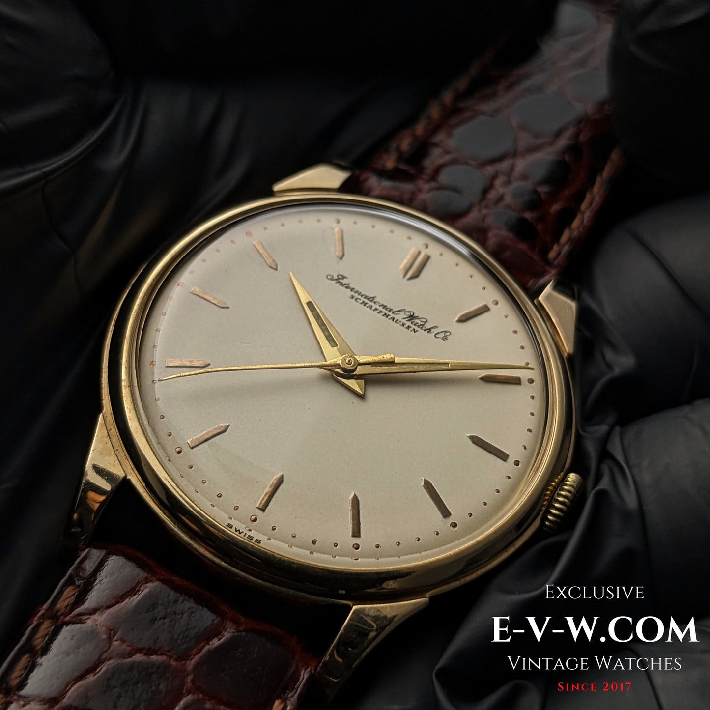 68 years old — IWC Schaffhausen — Elegant 9ct gold dress watch — Cal. 89 — Vinatge 1957-Serviced — Serviced
