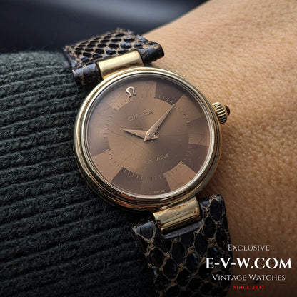 54 Years Old Vintage Omega DE VILLE Lady / Gold / Ref. 7287 / Cal. 485 / Vintage 1971