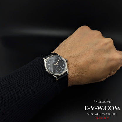 80 Years Old Vintage Omega SUVERAN WWII Ref. 2400-7 / Cal. 30T2PC Vintage 1944