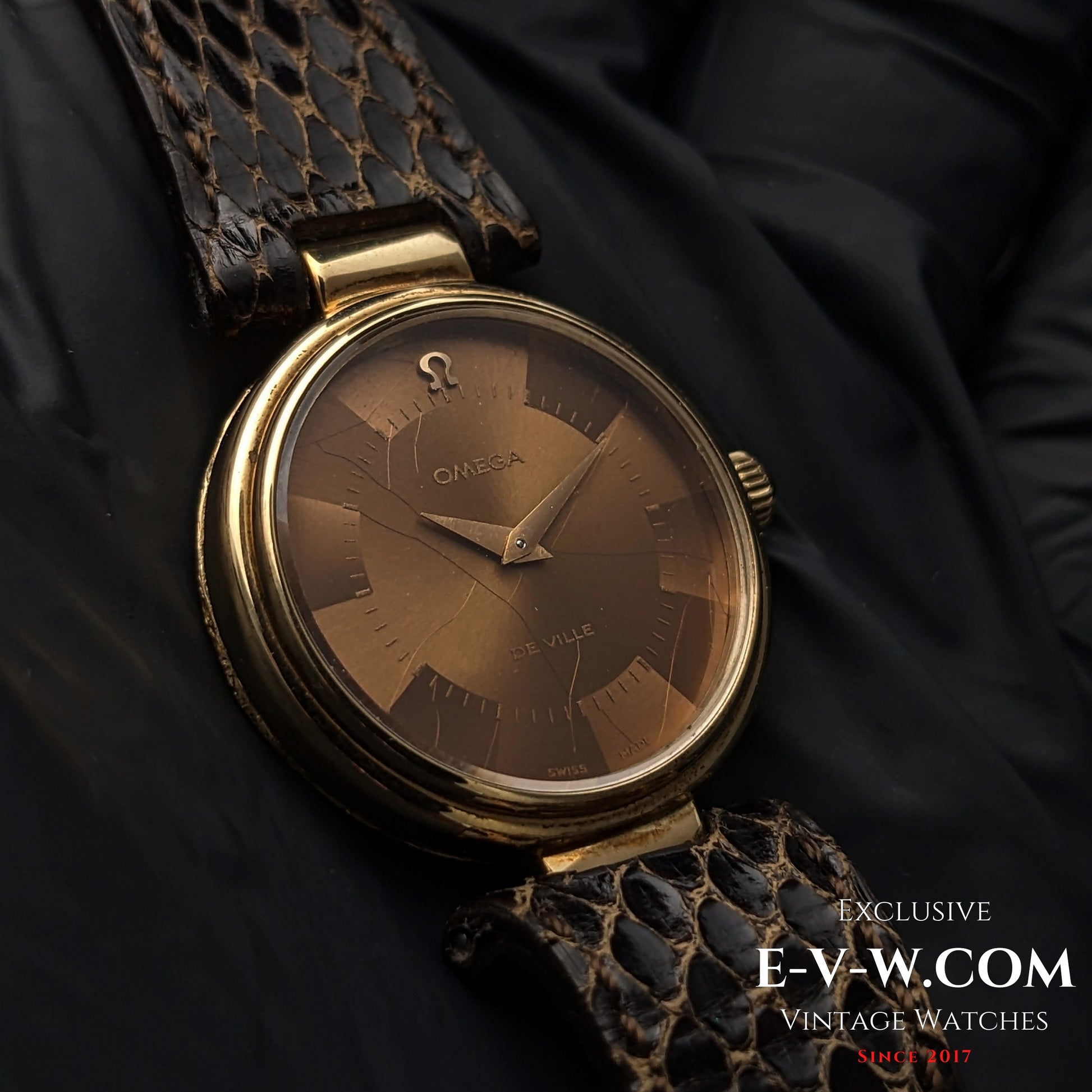 54 Years Old Vintage Omega DE VILLE Lady / Gold / Ref. 7287 / Cal. 485 / Vintage 1971