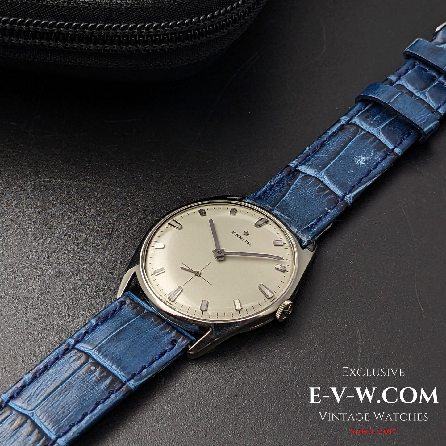 50 Years Old Vintage Zenith Classic / Cal. 2531 / Vintage 1970s