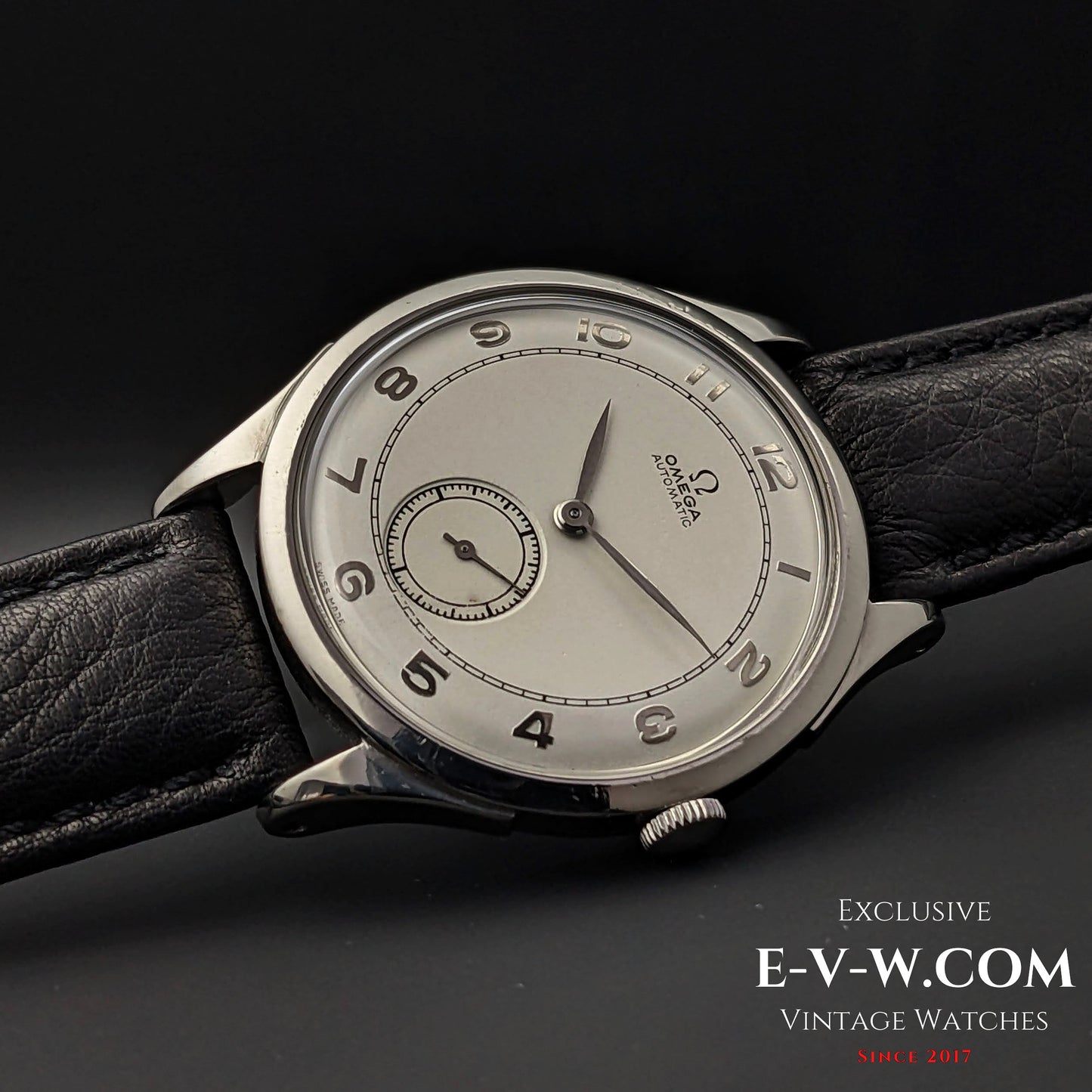 79 Years Old Vintage WWII Omega Automatic Bumper / Ref 2374-3 / Rare caliber 30.10 R.A PC mechnizm designed by Cherles Perregaux / Vintage 1944