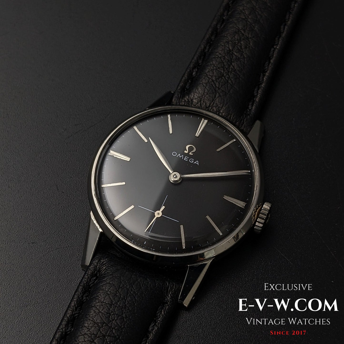 78 Years Old Vintage Omega Classic / 2495 / Cal. 30T2PC / Vintage 1947