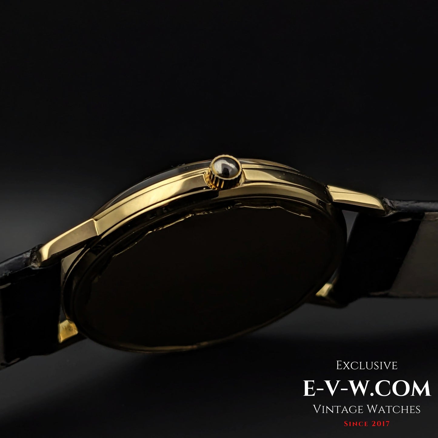 60 Years Old Vintage Baume & Mercier Genève Baumatic 18k Gold / Cal. MB 12800 Micro rotor / Vintage 1960s