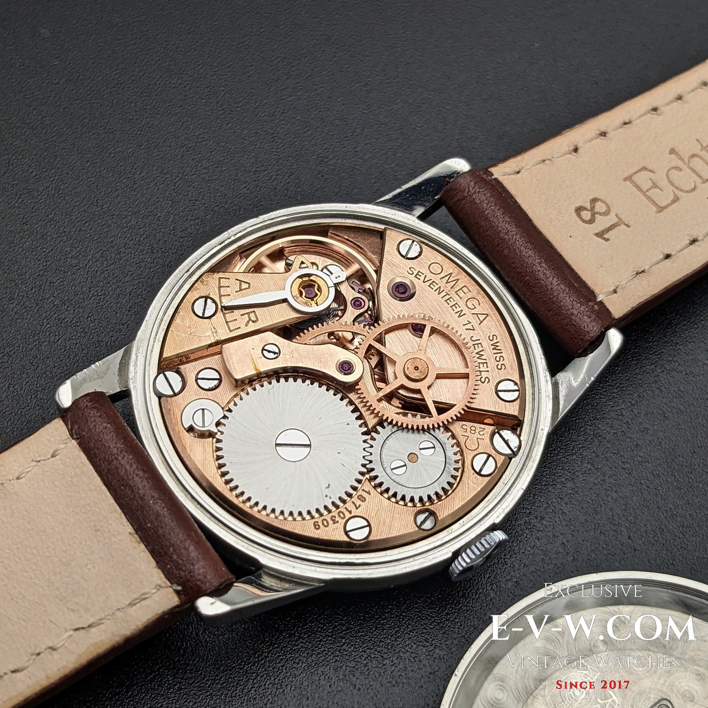 63 Years Old Vintage Omega Classic Ref. 14714-61SC / Cal. 285(30T2) Vintage 1961