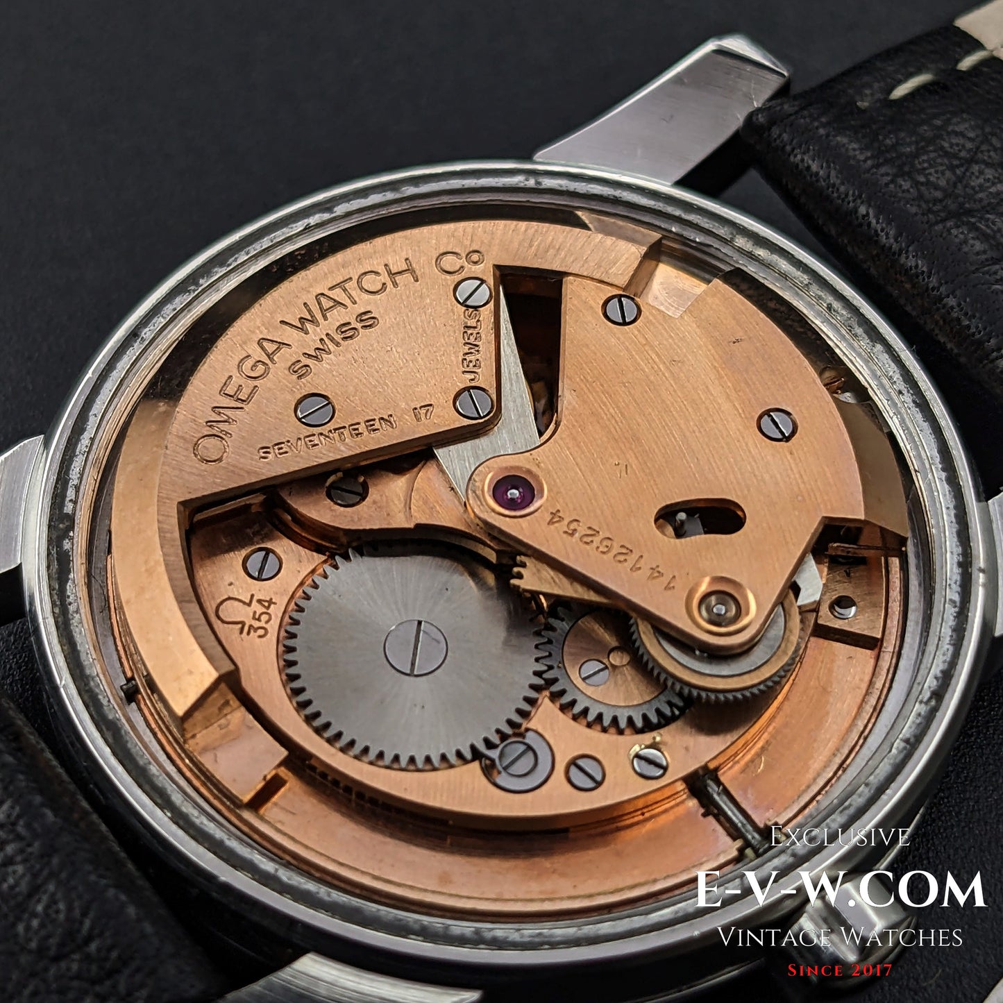 70 Years Old Vintage Omega Seamaster Bumper Automatic Ref. 2577 / Cal. 354 Vintage 1954