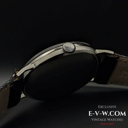 84 Years Old Vintage IWC SCHAFFHAUSEN / Cal. 83 / Vintage 1939