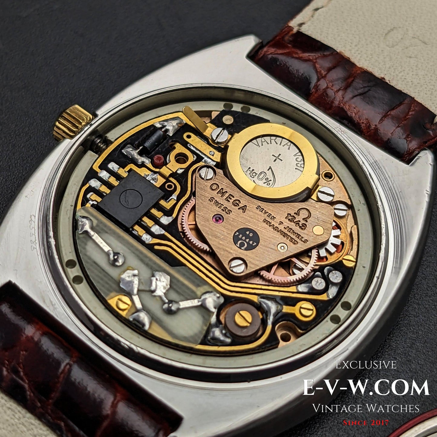 48 Years Old Vintage Omega Constellation Ref. 1980114 / Cal. 1343 / Vintage 1976