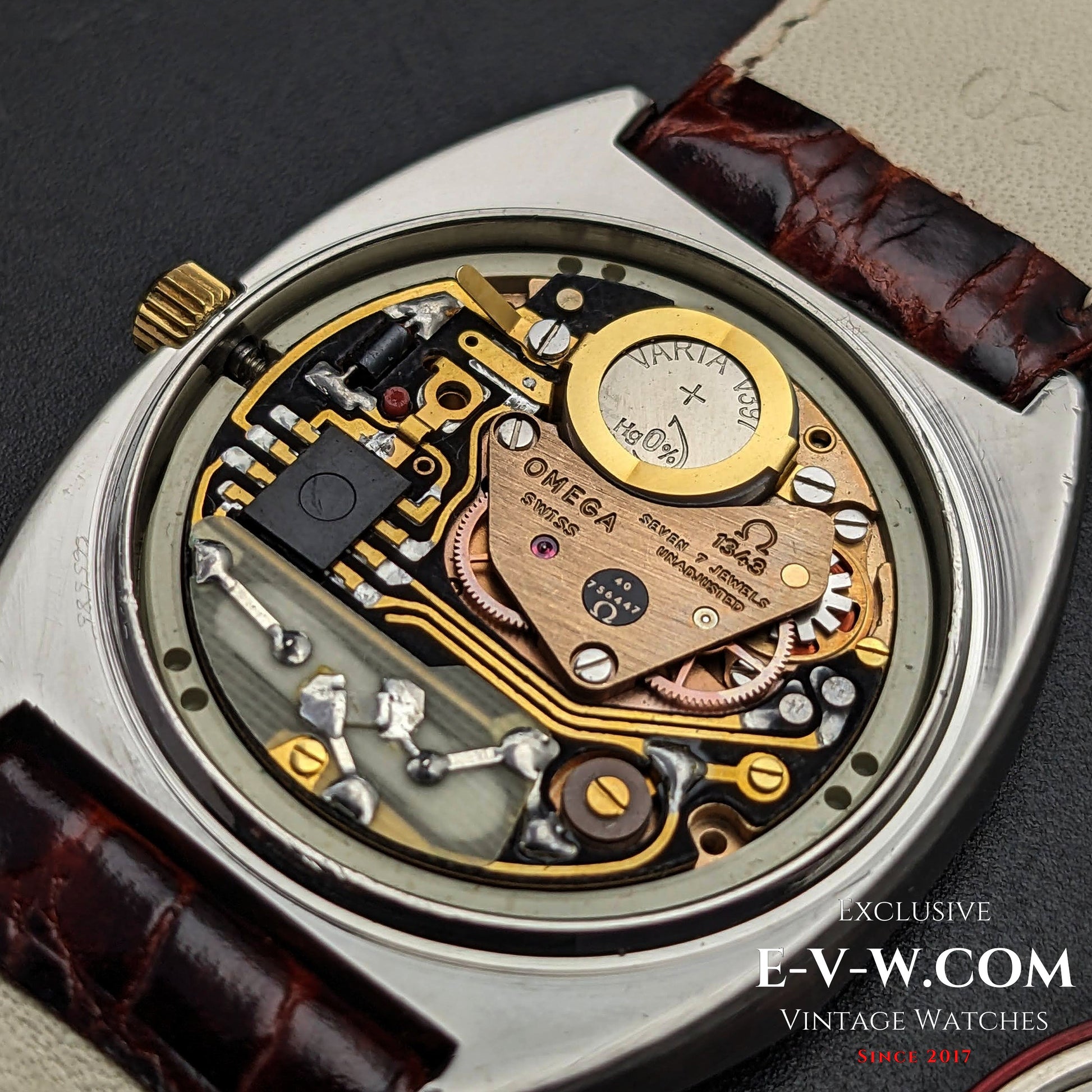 48 Years Old Vintage Omega Constellation Ref. 1980114 / Cal. 1343 / Vintage 1976