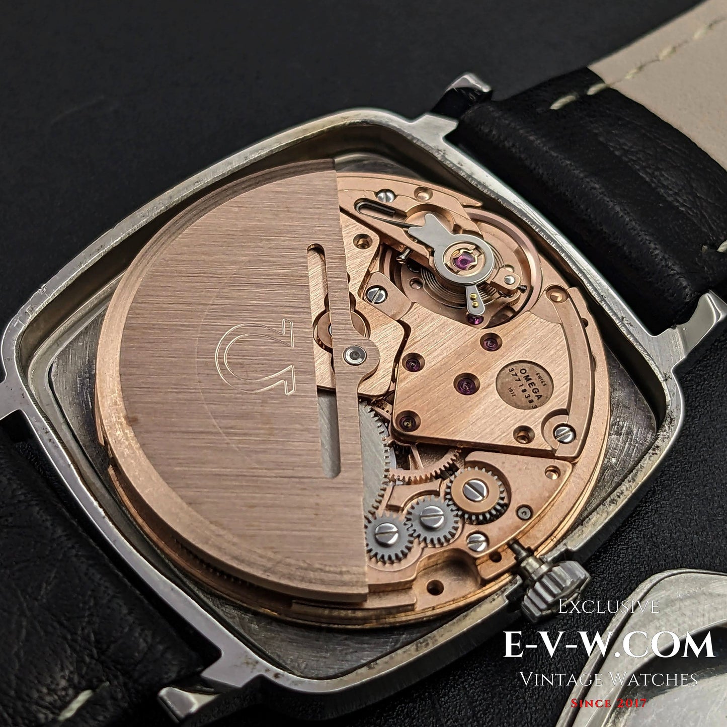 50 Years Old Vintage Omega Automatic / Green Dial Ref. ST1620060 / Cal. 1012 / Vintage 1973