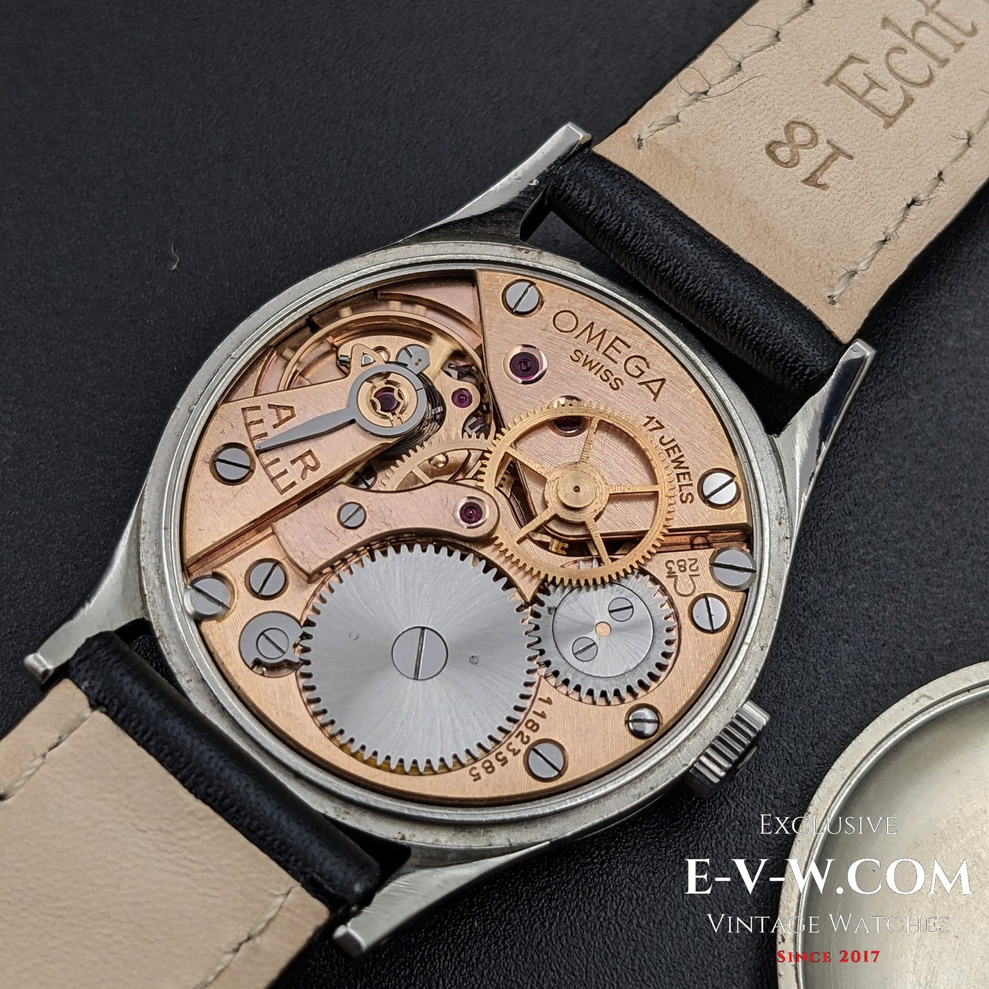 77 Years Old Vintage Omega Classic Ref. 2391-11 / Cal. 283 (30T2 family) / Vintage 1947