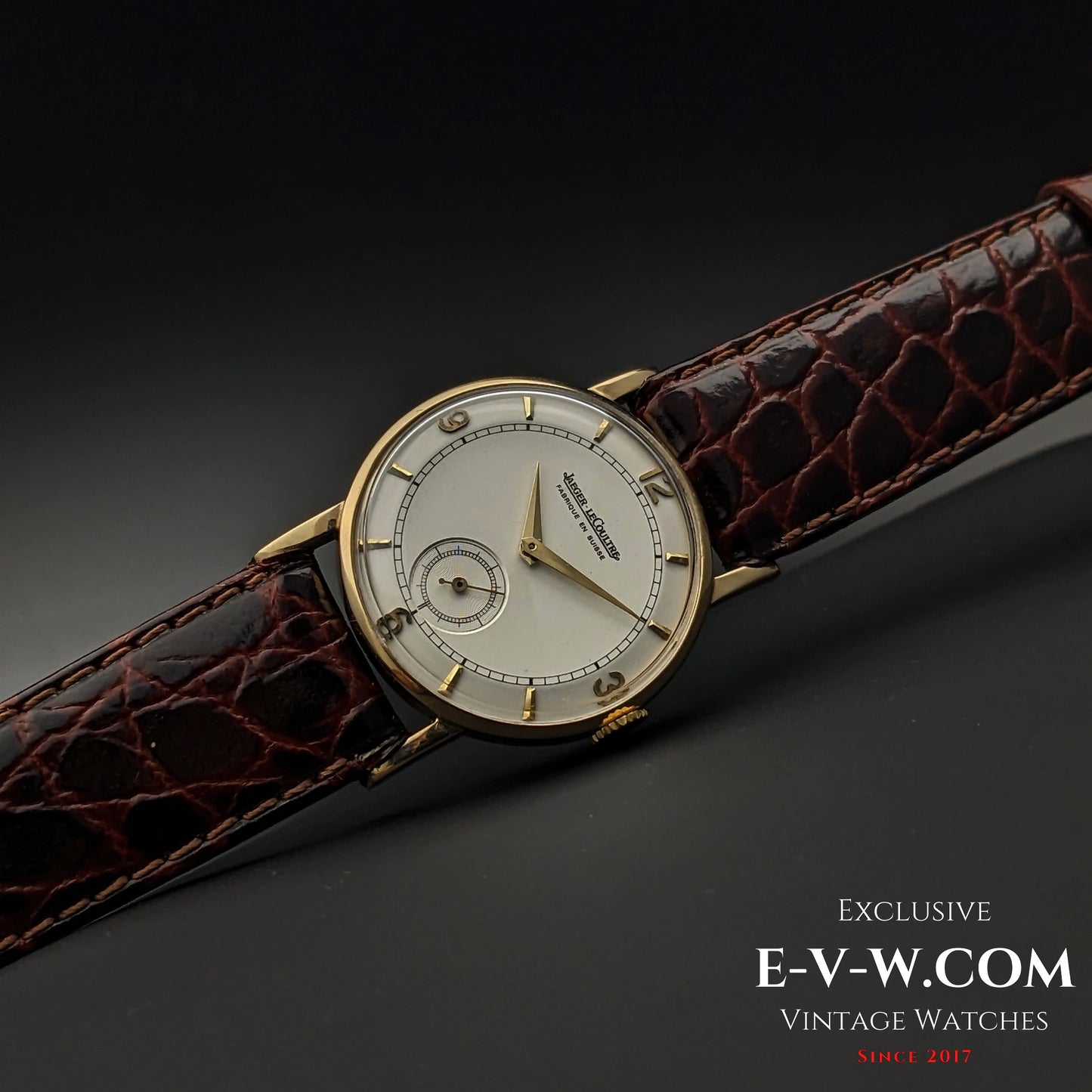 84 Years Old Vintage Jaeger-LeCoultre Fabrique en Suisse / 14k Gold / Cal. 428 / Vintage 1940