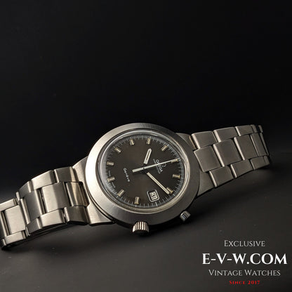 56 Years Old Vintage Omega CHRONOSTOP UFO / Ref. 146012 / Cal. 920 / Vintage 1969 / Serviced