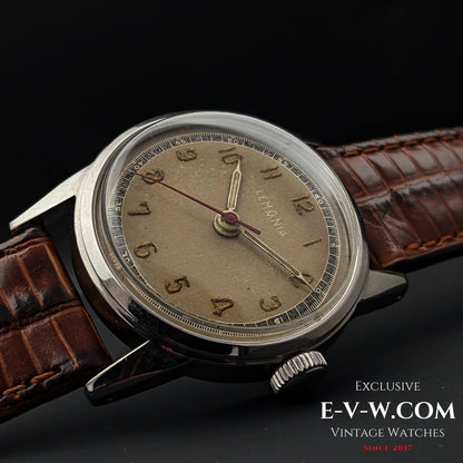 84 Years Old Vintage Lemania WWII / two-tone dial Ref. 192H / Cal. S27 / Vintage 1940