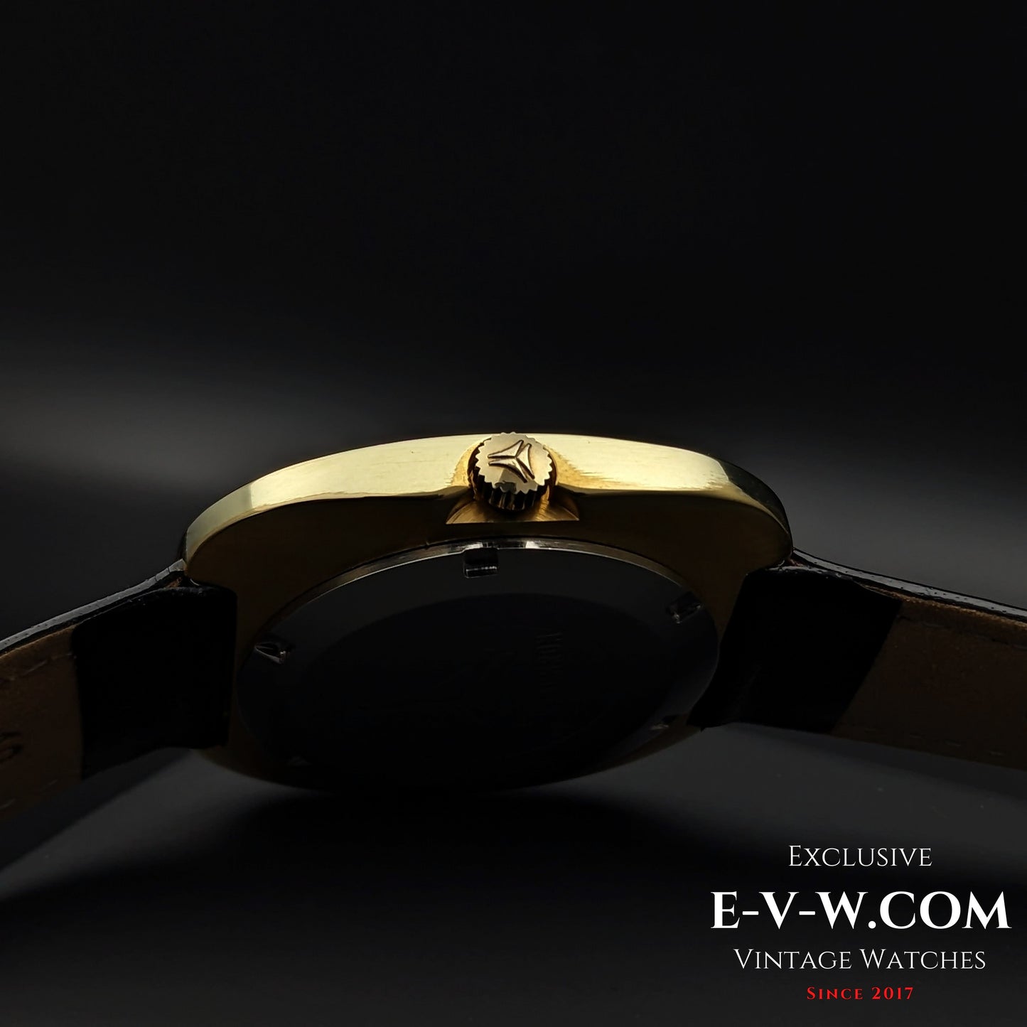 54 Years Old Vintage CYMA by SYNCHRON ultraspeed AUTOMATIC 36000 / Cal. 72 / Vintage 1970s