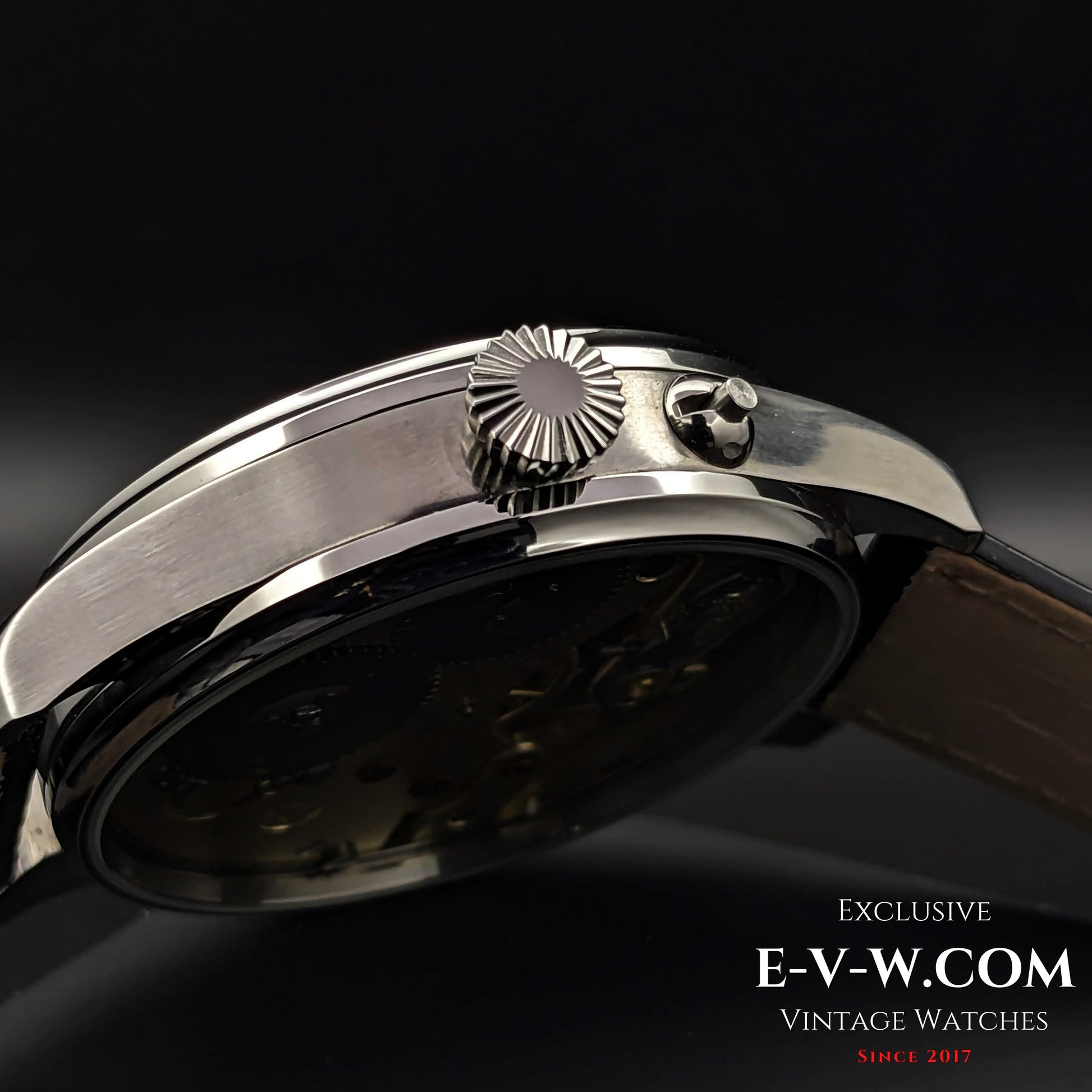 106 Years Old Antique IWC Schaffhausen Pocket Watch Movement / Cal. 52 / Antique 1918