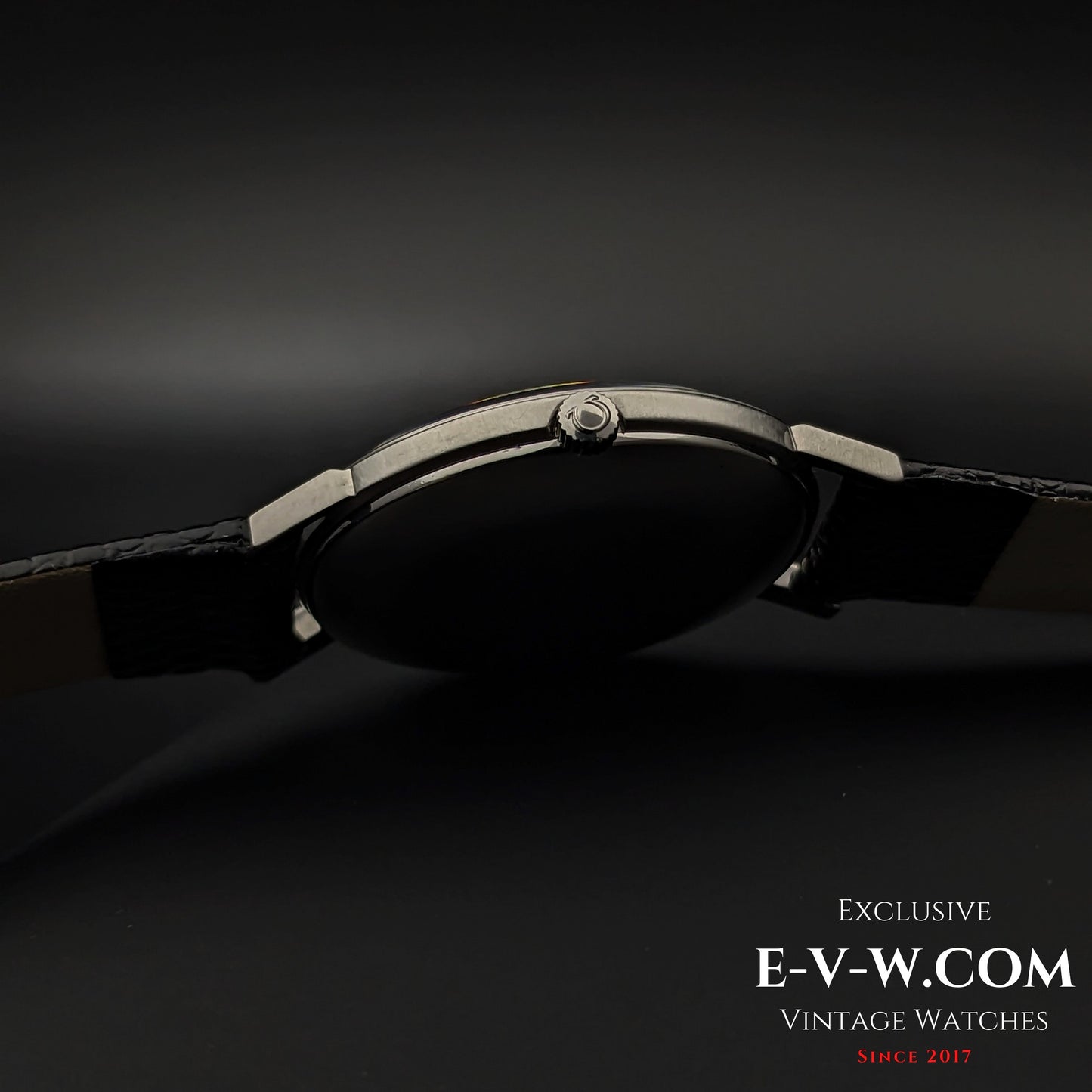 50 Years Old Vintage Omega Geneve / Ref. 1110114 / Cal. 625 / Vintage 197450 Years Old Vintage Omega Geneve / Ref. 1110114 / Cal. 625 / Vintage 1974