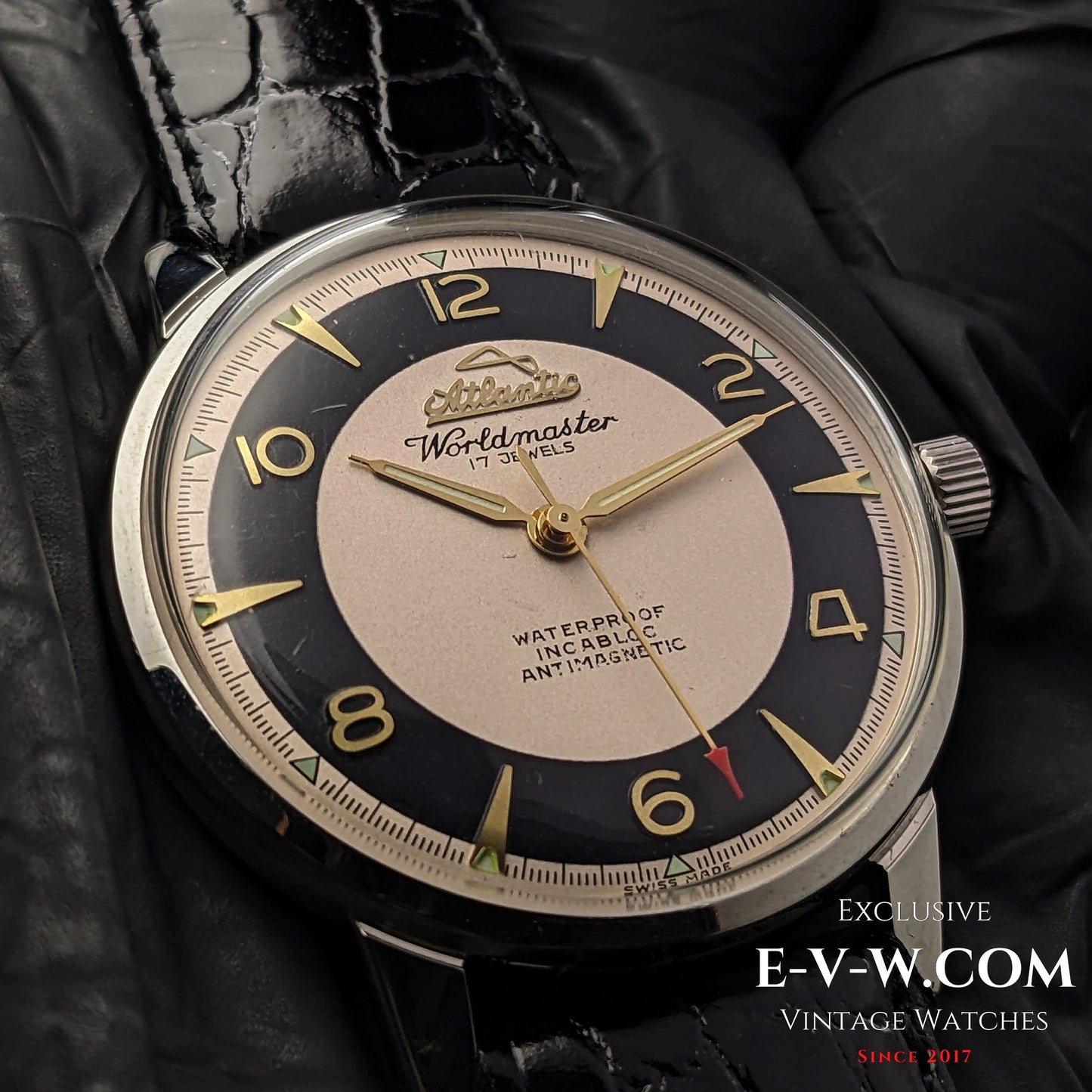 50 Years Old Vintage Atlantic Worldmaster Jumbo Two tone Bull's Eye Dial / Cal. 1100 / Vintage 1970s