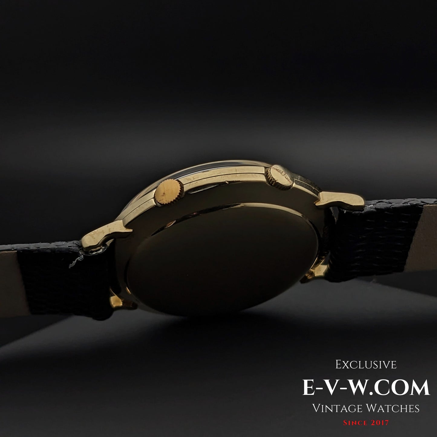 74 Vintage Jaeger-LeCoultre Memovox Alarm Ref. 3024 / Cal. 814 Vintage 1950