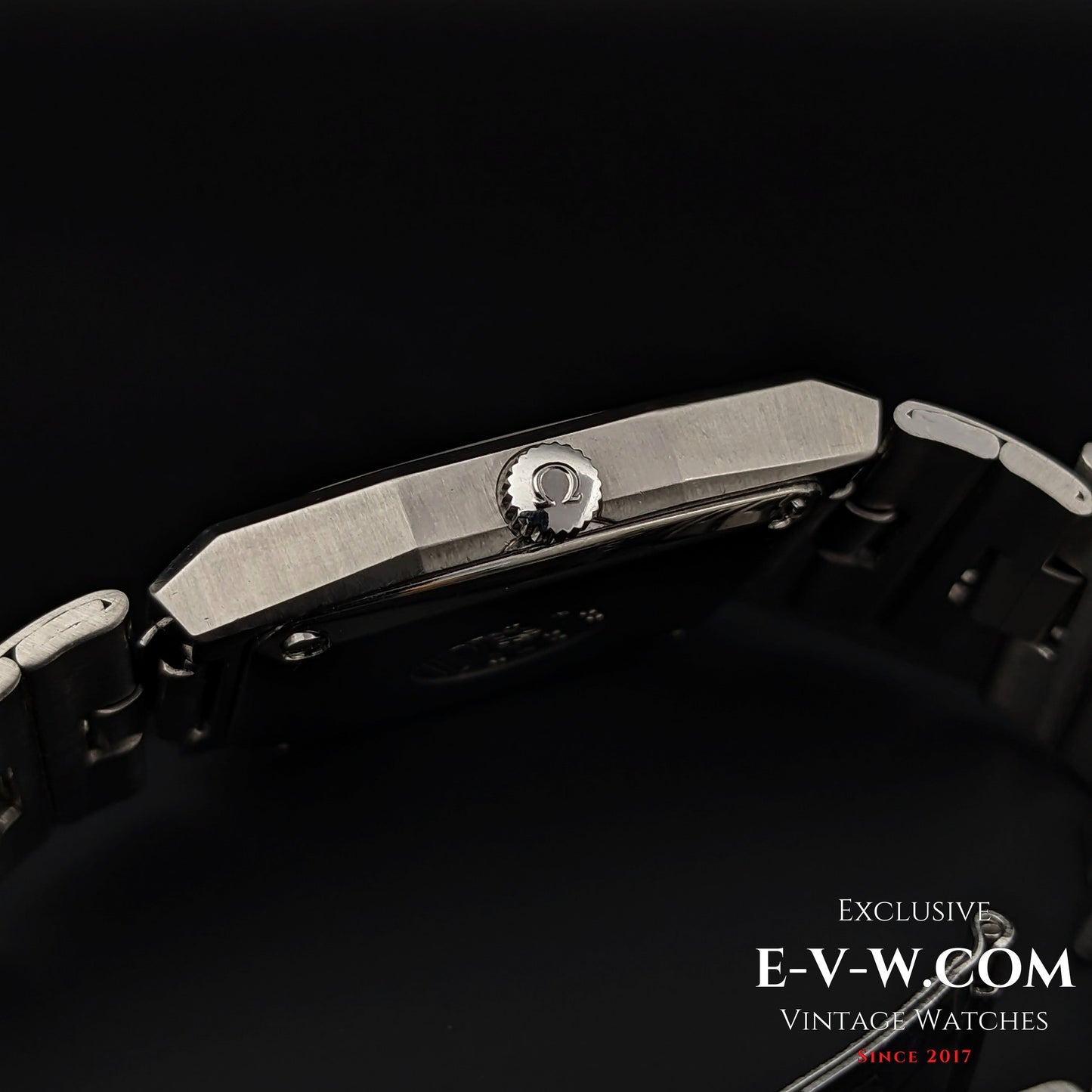 51 Years Old Vintage Omega Constellation Ref. 1550013 / Cal. 711 Vintage 1973