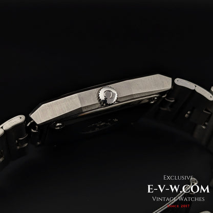 51 Years Old Vintage Omega Constellation Ref. 1550013 / Cal. 711 Vintage 1973